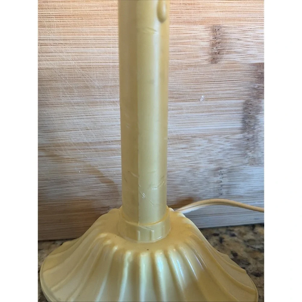 Set 2Vtg Christmas Window Single Plastic Wax Drip Candle Candolier & Bulbs Read